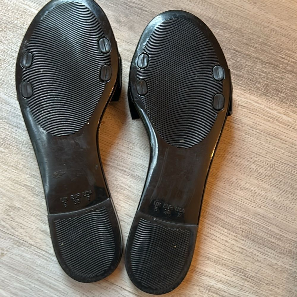 Nicole Miller bundle sandal  size 7 and wallet preloved ❤️ - Picture 9 of 9
